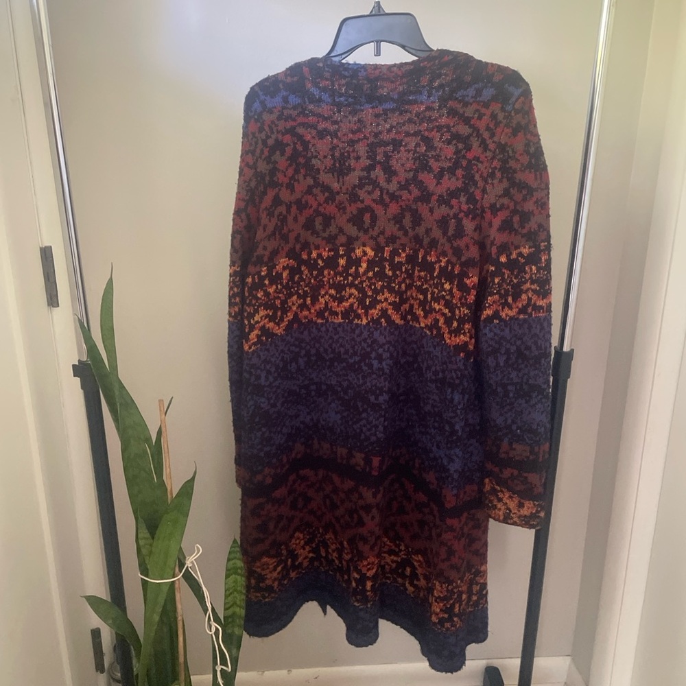 Lee Multicolor Patterned Cardigan in Rust, Navy & Purple - Picture 3 of 3